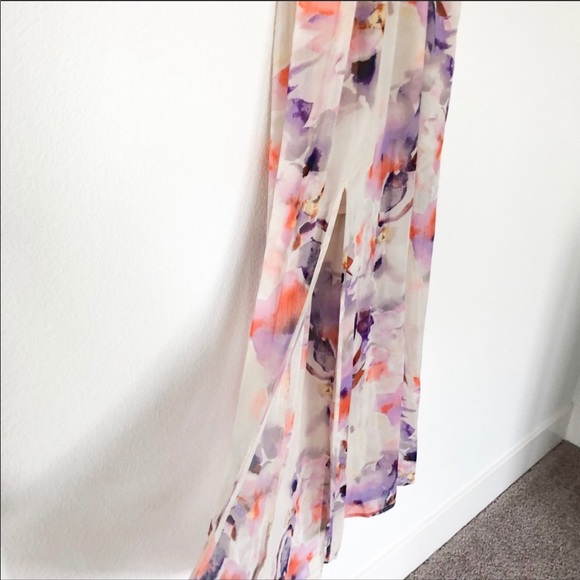 Show Me Your MuMu HEATHER HALTER MAXI IN FLORAL - Picture 7 of 8
